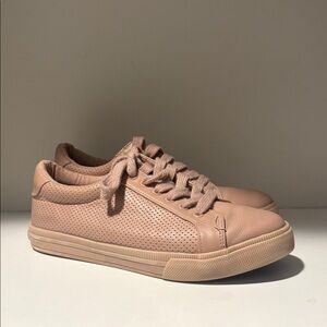 Light Pink Nautica Shoes / Women’s 6